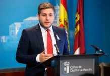 Gobierno C-LM afirma que los PGE son «fuegos artificiales» que parecen «muy bonitos» pero que duran «cinco segundos»