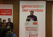 Hernando se compromete a “avivar el fuego de la rebeldía” de JJSS para ser la “generación del cambio”