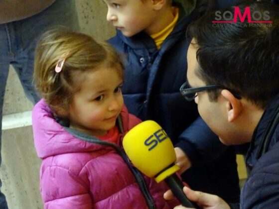 [FOTOS] Sus Majestades de Oriente reciben a los niños en el Ayuntamiento de Albacete