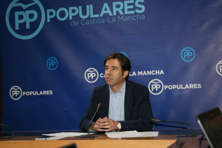 PP augura que la intención de Page los próximos dos meses pasará por “salvar su cabeza” y le acusa de ‘mobbing’ a Blanco