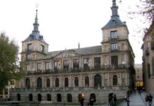 IU-Podemos acusa al Ayuntamiento de Toledo de gastar más de 8 millones «en la privatización de la limpieza viaria»