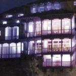 Las Casas Colgadas se iluminarán de azul con motivo de la celebración del Día de Concienciación sobre el Autismo