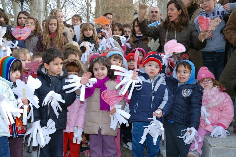 Escolares y estudiantes de Argamasilla de Alba se concentrarán por la Paz