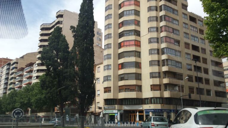 La Junta lamenta «el retraso» del nuevo Plan de Vivienda La Junta lamenta «el retraso» del nuevo Plan de Vivienda