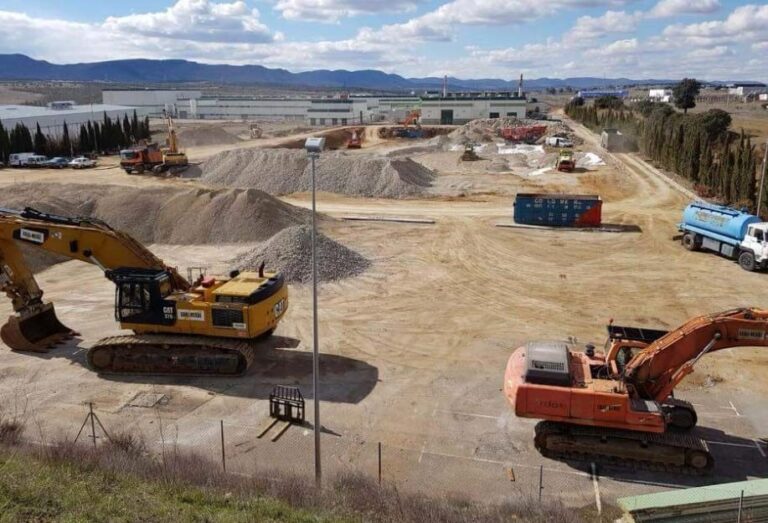 La planta de Ferrosolar de Puertollano creará 150 empleos