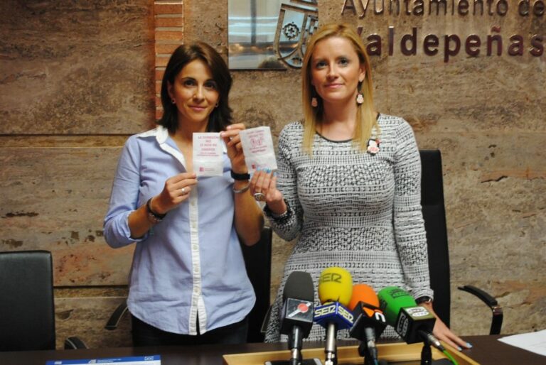 Bares valdepeñeros contarán en ferias con 400.000 servilletas con mensajes contra agresiones sexistas y abuso de alcohol