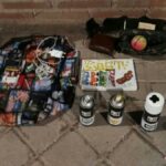 Pillan a un grafitero haciendo pintadas por las calles de Alcázar