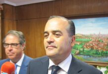 El PSOE pide la reprobación de las Cortes al delegado del Gobierno y PP replica que hará lo propio contra Page