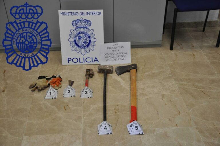 Cuatro detenidos en Valdepeñas por robar en una vivienda y en el campo