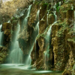 Una mujer es rescatada tras caer en una senda del Río Cuervo