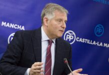 En el Partido Popular creen que la lucha por la sucesión del PSOE «ya está abierta»