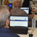 Manzanares formará en informática a mayores de 55 años