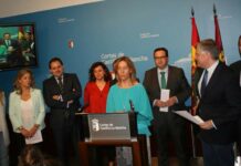 “Mordazas” para el PP desde la Junta, tras no dejarles incluir en el Pleno de las Cortes varios temas