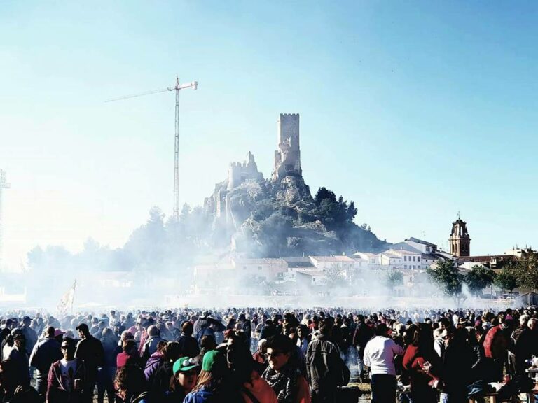 Día grande para la Agrupación de Comparsas de Moros y Cristianos de Almansa