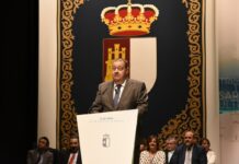 Vaquero dedica su discurso a defender el Tajo, la unidad de España y la victoria de la sociedad sobre ETA