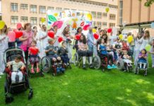 Montones de besos por el «Día del Niño Hospitalizado»