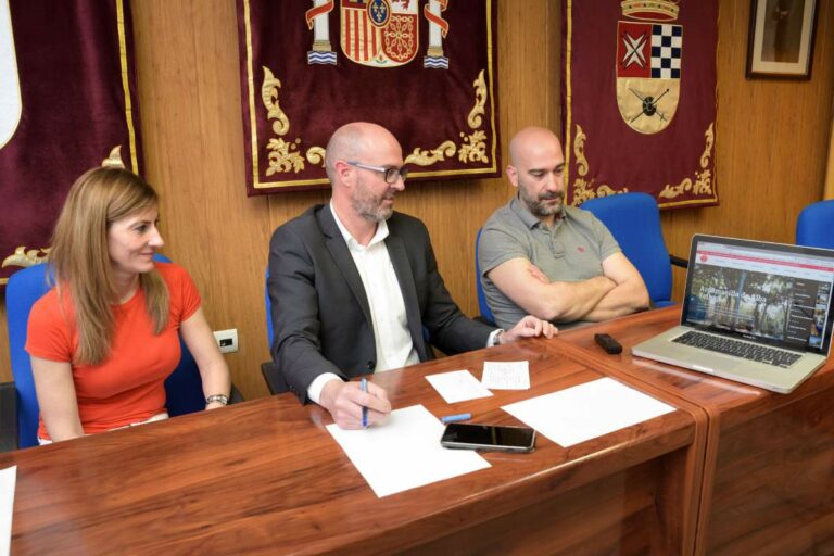 Consultar dónde comer, qué hacer y dónde comprar en Argamasilla de Alba ya es posible