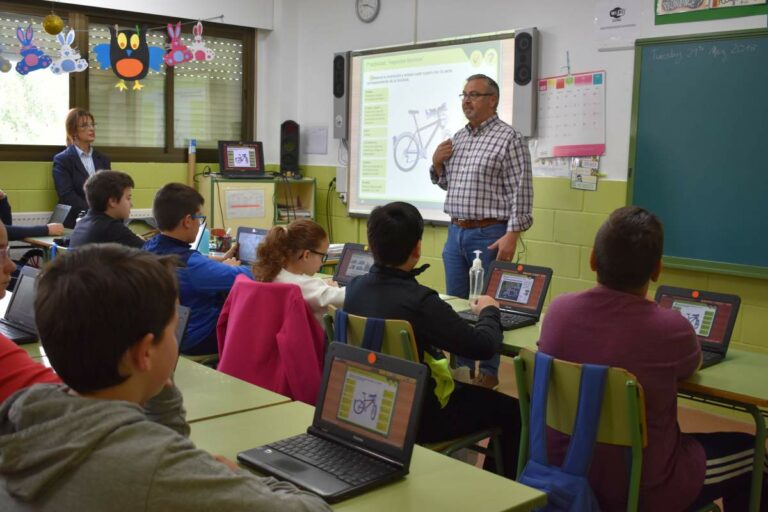 Los niños y niñas de Socuéllamos aprenden sobre seguridad vial