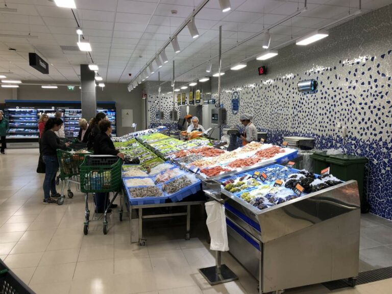Mercadona inaugura este lunes su nuevo modelo de tienda eficiente en Valdepeñas