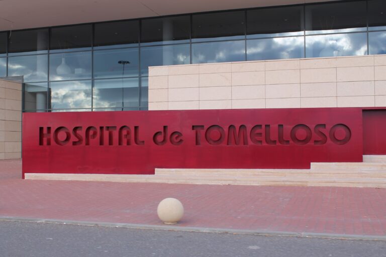El ciclista de 71 años atropellado en Tomelloso continúa en observación