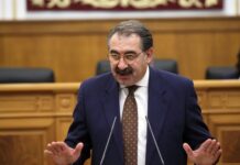 C-LM defiende su actuación tras filtrarse un examen de la OPE