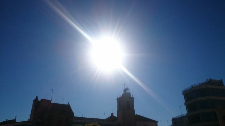 15 consejos útiles para protegerte del sol este verano