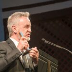 Carlos Hipólito recibe el Premio Corral de Comedias en Almagro