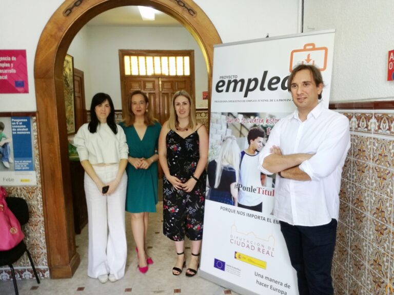 Formación para jóvenes + 400 euros al mes con el Programa Emplea