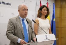 «La segunda mayor bajada de toda la década», así definen los datos del paro desde el gobierno de C-LM