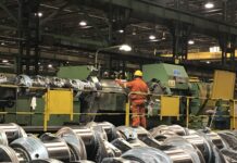 Baja la producción industrial en C-LM en junio