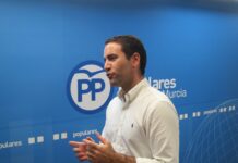 El dirección del PP tendrá en cuenta los «deseos» y «planes» de Cospedal al decidir su futuro