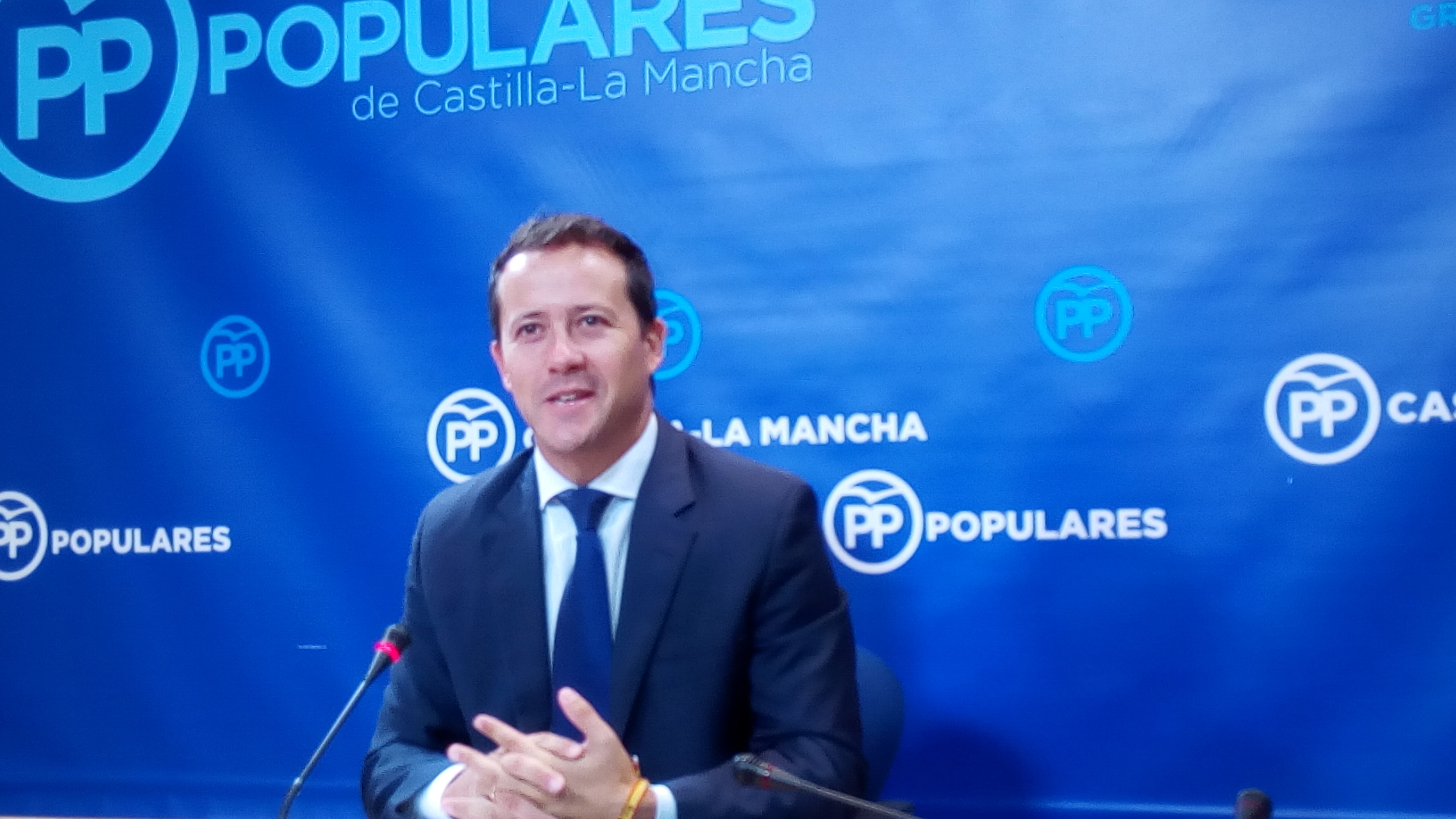 Castilla-La Mancha es la comunidad autónoma "con la tasa más baja de número de médicos"