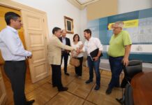 González Ramos promete a ribereños que en septiembre tendrán información sobre el proyecto de abastecimiento