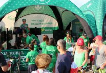 Vive de cerca La Vuelta a España en la fan zone solidaria de Globalcaja y Seguros RGA