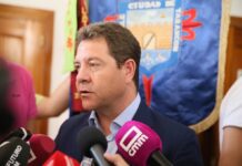 Page afirma que habrá que esperar para saber si el cambio de presidencia del PP «es un cambio o no lo es»