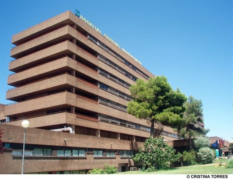 Herido un trabajador tras caerse de una obra en Lagunaseca (Cuenca)