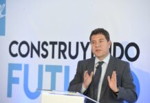 El trasvase Tajo-Segura, «una cicatriz que señala la penosa gestión del agua en España», según Page