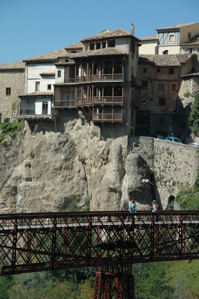 El Consorcio de Cuenca adjudica la rehabilitación y acondicionamiento como restaurante de las Casas Colgadas