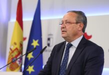 Aprobadas las OPE de 3.442 plazas de C-LM: 1.413 para sanidad, 1.050 a educación y 979 a Administración General