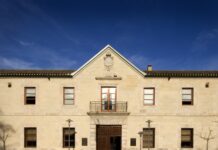 La UCLM convoca ayudas para estancias de docentes que quieran participar en sus másteres oficiales