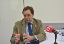 Núñez ve «preocupante» que Page «presuma de conseguir que deje de venir inversión y trabajo» por el silo