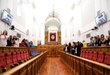 Movimiento de escaños en la bancada Popular de las Cortes