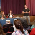 Los padres son los modelos de conducta para sus hijos, según explica Dulce Serrano en Argamasilla de Alba