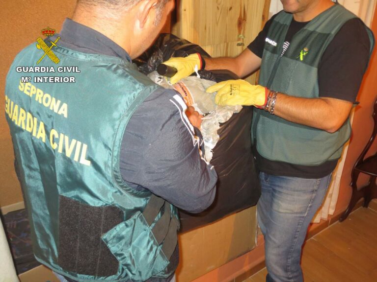 Detenidos por la Guardia Civil de Cuenca por vender arsenito falso a los agricultores