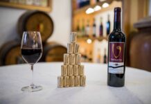 La Denominación de Origen Valdepeñas participa en la Feria IMEX de C-LM