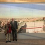 Antonio López visita la Asamblea de Madrid, que alberga su cuadro ‘Madrid desde la torre de bomberos de Vallecas’