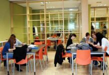 Unos 35 alumnos de C-LM recibirán un Premio Extraordinario por el curso académico