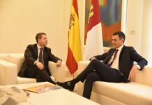 Sánchez promete «suavizar» el trasvase duplicando la capacidad de desaladoras en 2021