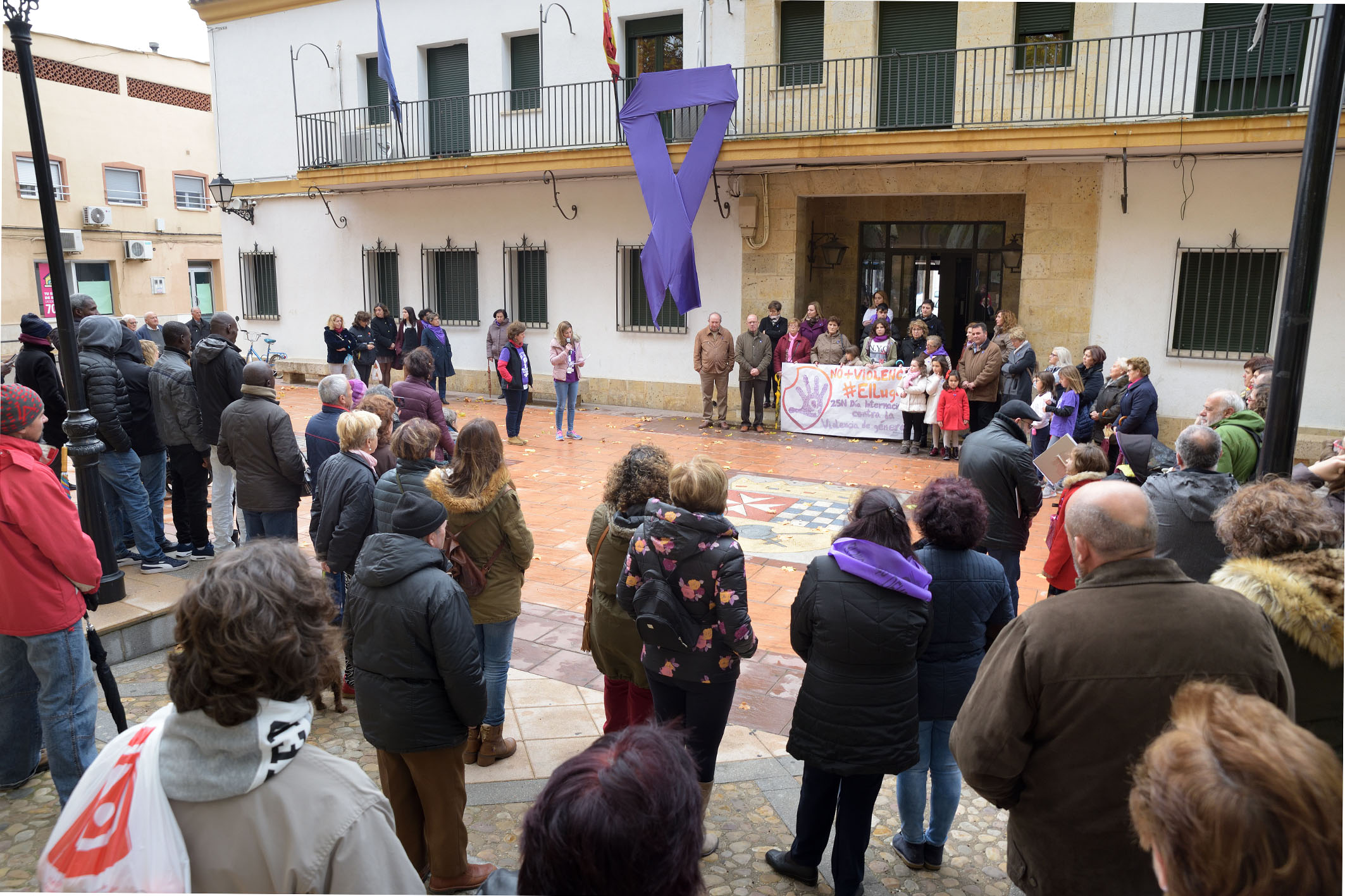 Argamasilla de Alba se moviliza contra la violencia hacia las mujeres