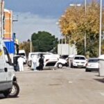 Las imágenes del espectacular vuelco de un vehículo en un municipio de Ciudad Real